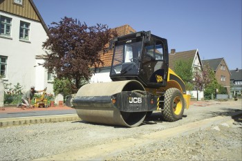 JCB vm 75 Tornometal 2